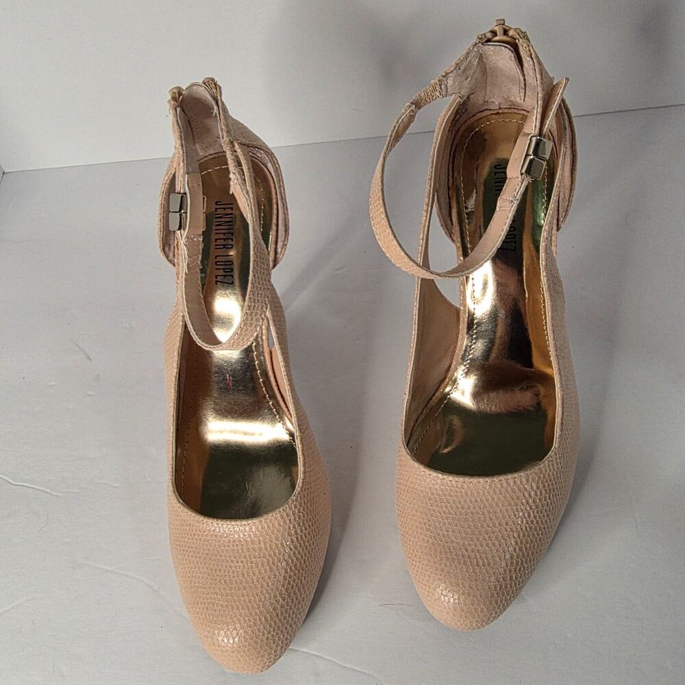 Jennifer Lopez "JLESSIEBLUSH" Strap Heels size 6.5